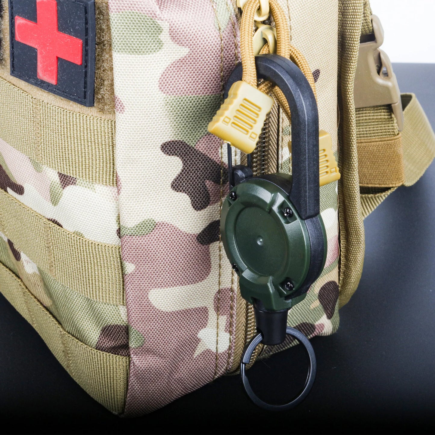 Outdoor Automatic Retractable Wire Rope Carabiner